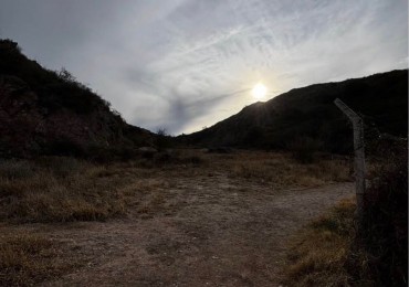 HERMOSO TERRENO AL PIE DEL CERRO DE LA CRUZ