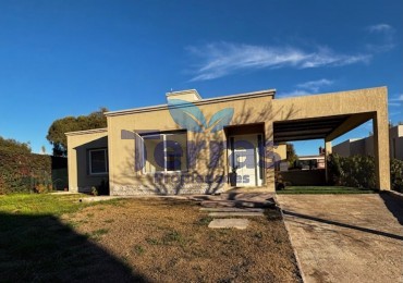 HERMOSA CASA CON PISCINA EN BARRIO SAN IGNACIO 